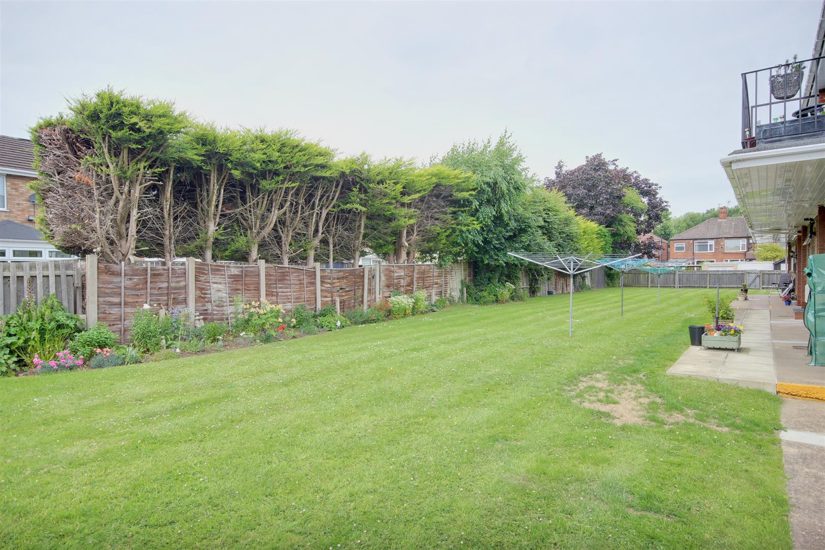 Fulford Crescent, Willerby, Hull